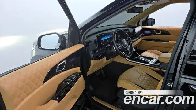 Kia Carnival 2022 — Фото 10/20
