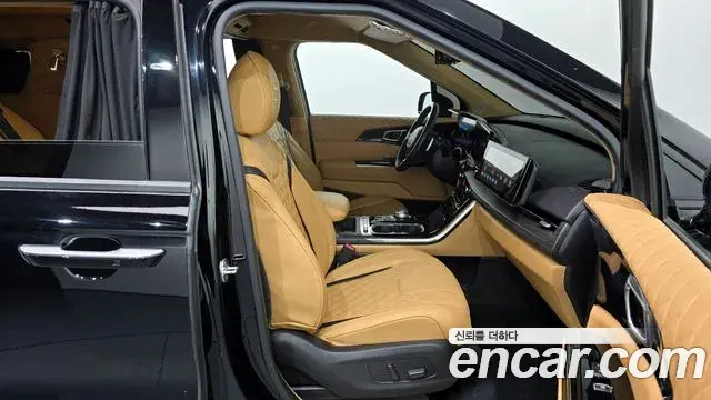 Kia Carnival 2022 — Фото 11/20