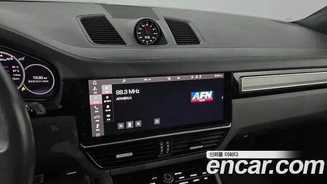 Porsche Cayenne 2021 — Photo 14/20