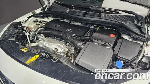 Mercedes-Benz GLA-Class 2022 — Фото 6/20