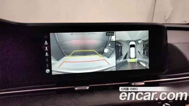 Kia Carnival 2023 — Photo 12/20