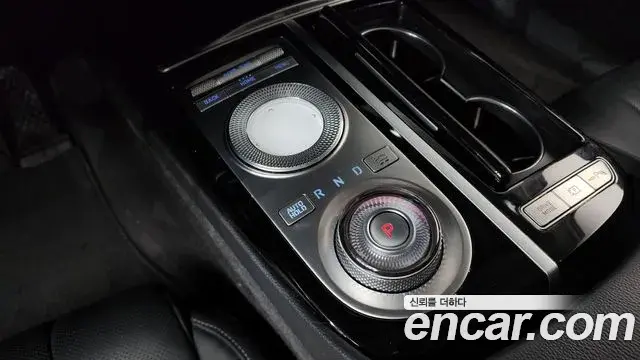 Genesis G80 2021 — Photo 11/20