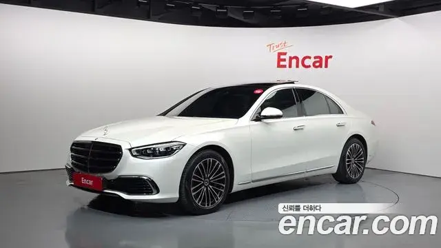 Mercedes-Benz S-Class 2021 — Фото 1/20