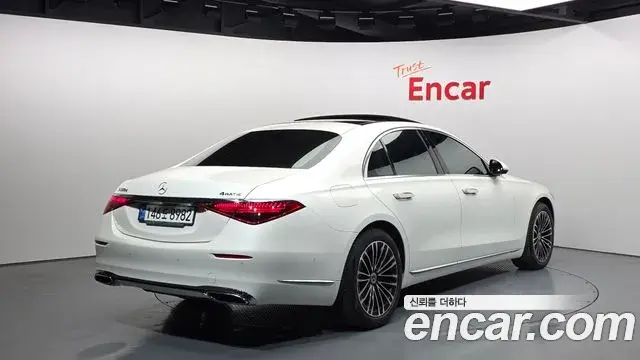 Mercedes-Benz S-Class 2021 — Фото 2/20