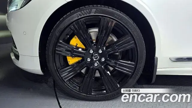 Volvo S90 2021 — ფოტო 15/20