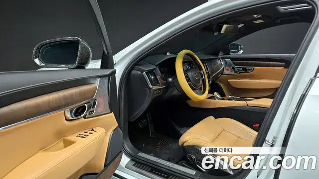 Volvo S90 2021 — ფოტო 19/20
