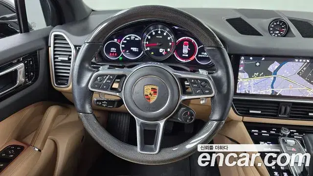 Porsche Cayenne 2021 — Фото 13/20