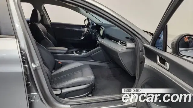 Kia K5 2021 — Photo 16/20