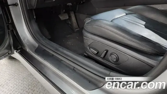 Kia K5 2021 — Photo 17/20