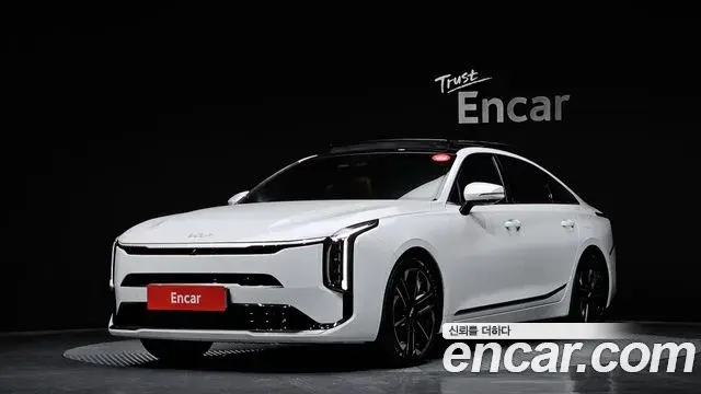 Kia K8 2025 — Photo 10/20