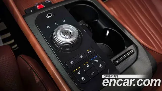 Kia K8 2025 — Photo 12/20