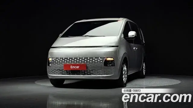 Hyundai Staria 2025 — ფოტო 16/20
