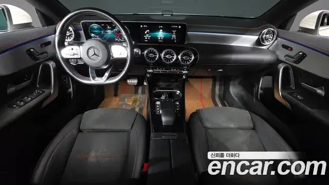 Mercedes-Benz CLA-Class 2020 — Photo 4/20