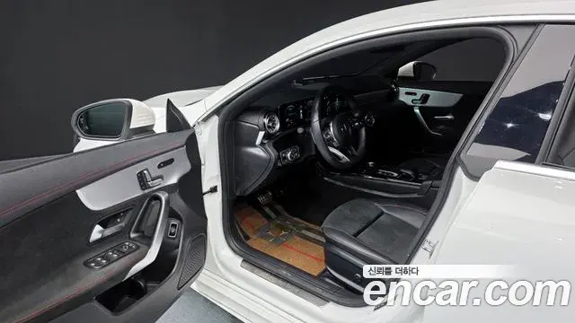 Mercedes-Benz CLA-Class 2020 — Photo 16/20