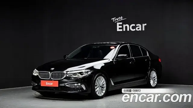 BMW 5 Series 2019 — Şəkil 13/20