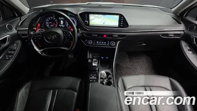 Hyundai Sonata Hybrid 2021 — Şəkil 1/20