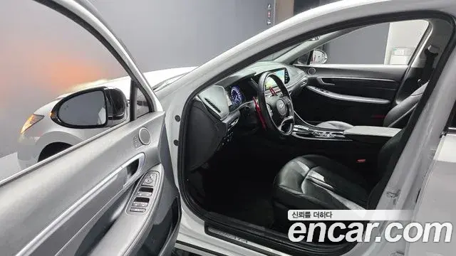 Hyundai Sonata Hybrid 2021 — Şəkil 7/20