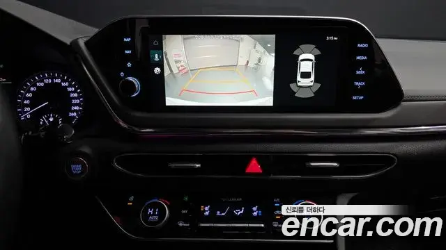 Hyundai Sonata Hybrid 2021 — Şəkil 9/20