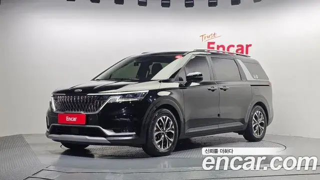 Kia Carnival 2021 — ფოტო 3/20