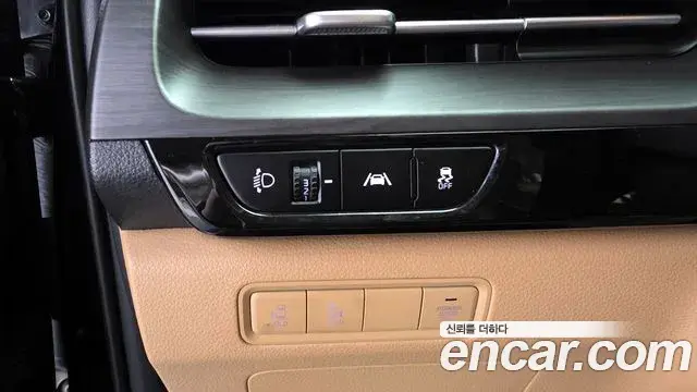 Kia Carnival 2021 — ფოტო 12/20