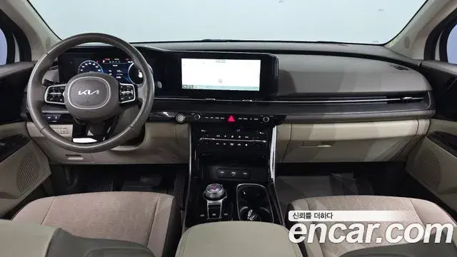 Kia Carnival 2022 — Photo 15/20
