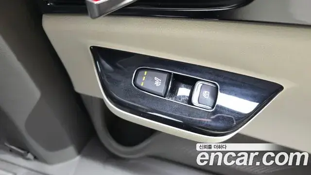 Kia Carnival 2022 — Photo 10/20