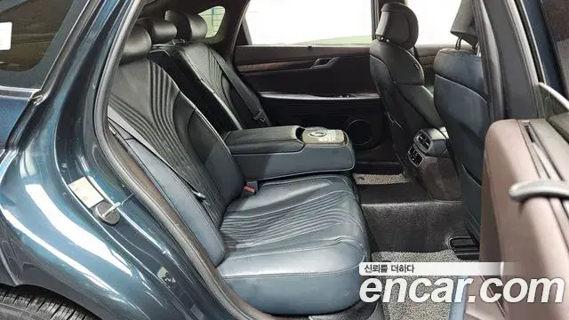 Genesis G80 2022 — ფოტო 13/20