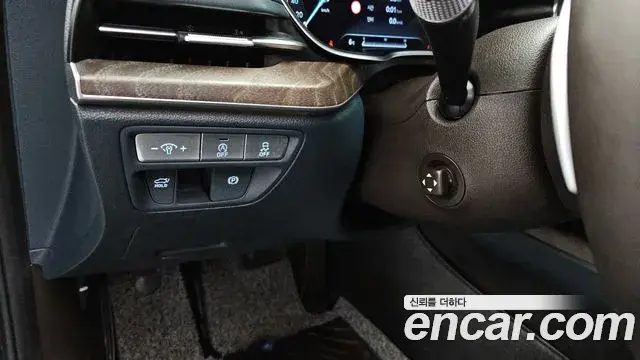 Genesis G80 2022 — ფოტო 10/20