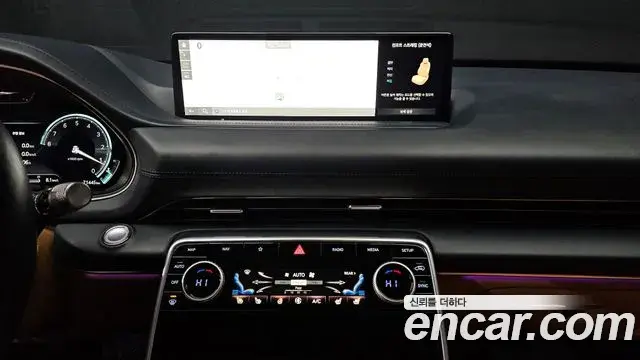 Genesis GV80 2023 — Photo 16/20