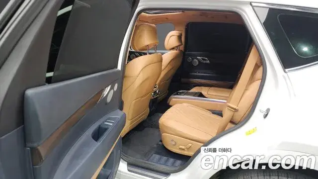 Genesis GV80 2023 — Photo 19/20