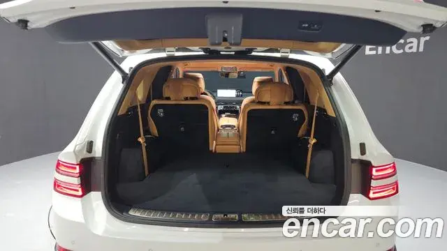 Genesis GV80 2023 — Photo 9/20