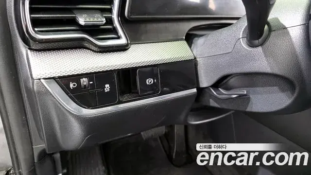 Kia Sportage 2021 — Фото 15/20