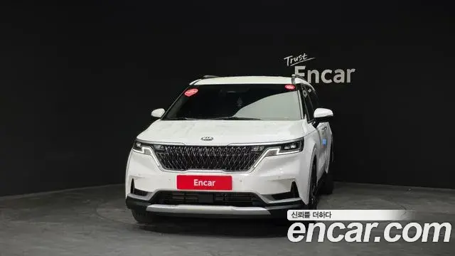 Kia Carnival 2020 — Фото 2/20