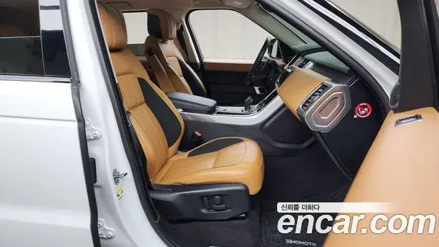 Land Rover Range Rover Sport 2019 — Photo 9/20