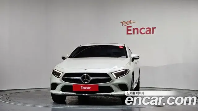 Mercedes-Benz CLS-Class 2019 — Photo 1/20