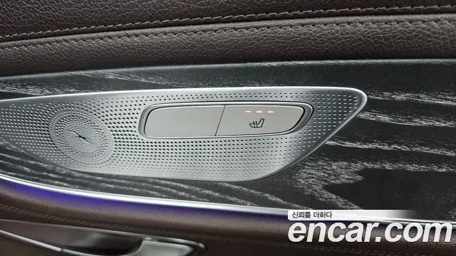 Mercedes-Benz CLS-Class 2019 — Photo 3/20