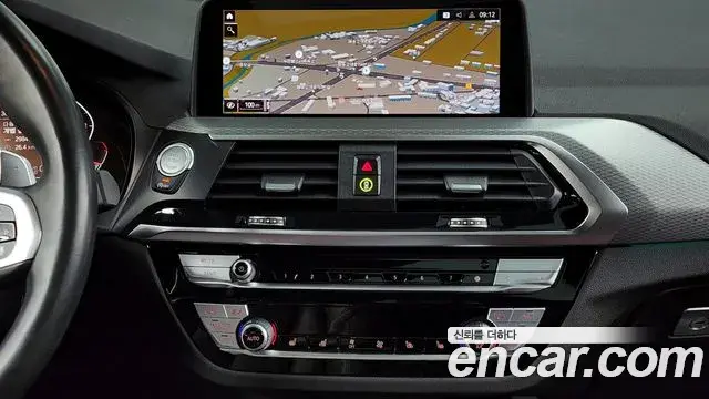 BMW X3 2021 — ფოტო 19/20