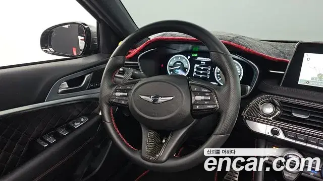 Genesis G70 2019 — Photo 6/20