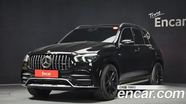 Mercedes-Benz GLE-Class 2022 — Photo 16/20