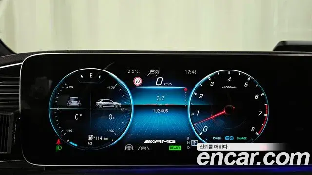 Mercedes-Benz GLE-Class 2022 — Photo 11/20