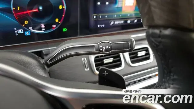 Mercedes-Benz GLS-Class 2022 — Фото 9/20