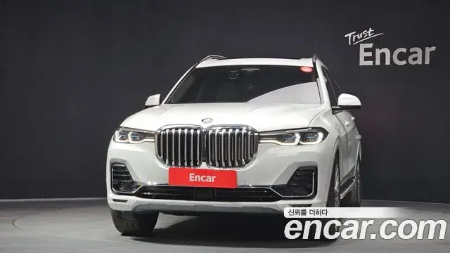 BMW X7 2020 — ფოტო 11/20