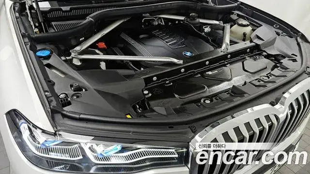 BMW X7 2020 — ფოტო 1/20