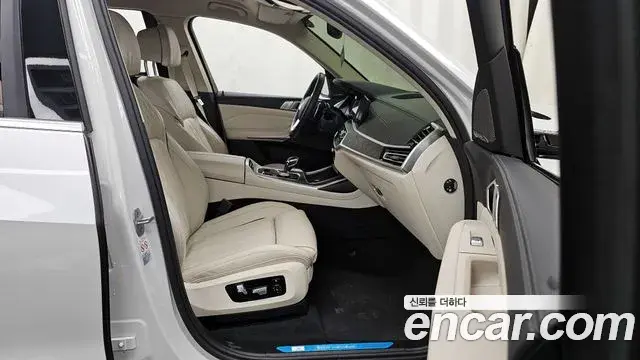 BMW X7 2020 — ფოტო 6/20