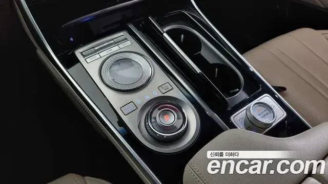 Genesis GV80 2021 — Photo 20/20