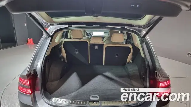 Genesis GV80 2021 — Photo 19/20