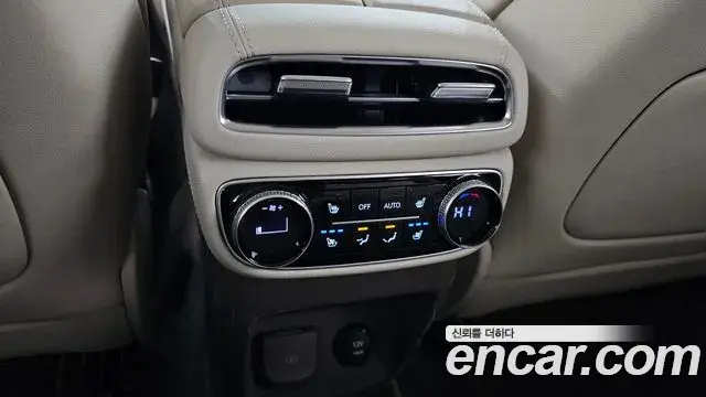 Genesis GV80 2022 — Şəkil 14/20
