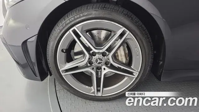 Mercedes-Benz CLS-Class 2022 — Photo 9/20