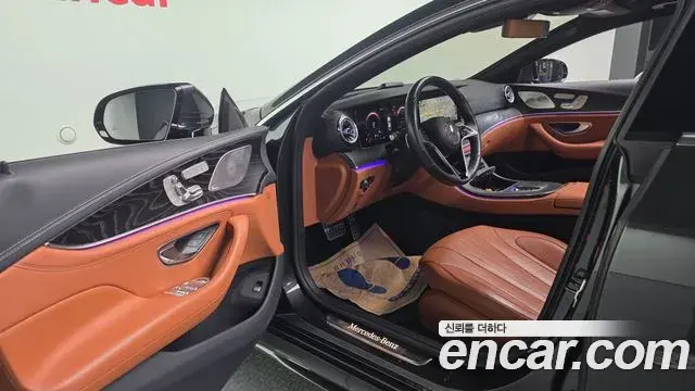 Mercedes-Benz CLS-Class 2022 — Photo 13/20
