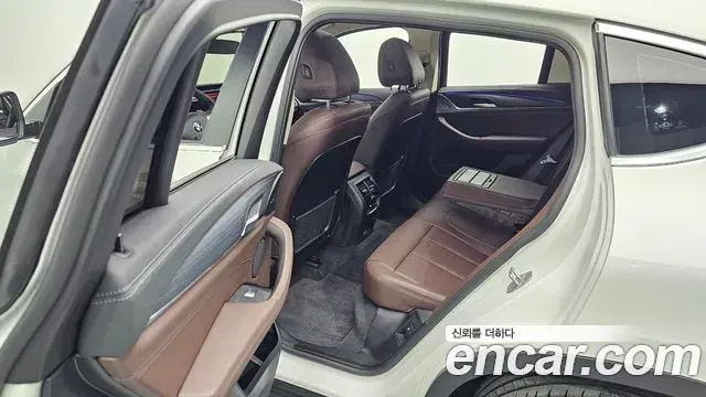 BMW X4 2025 — Photo 7/20